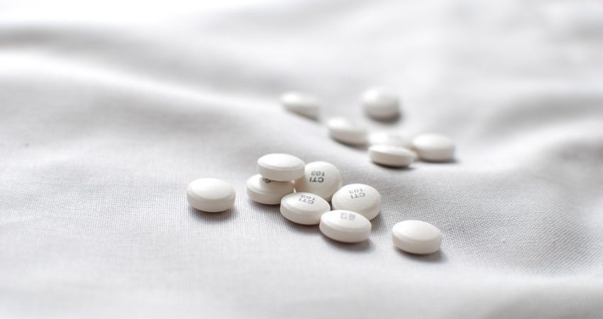 pills-6826554_1280 pills-6826554_1280